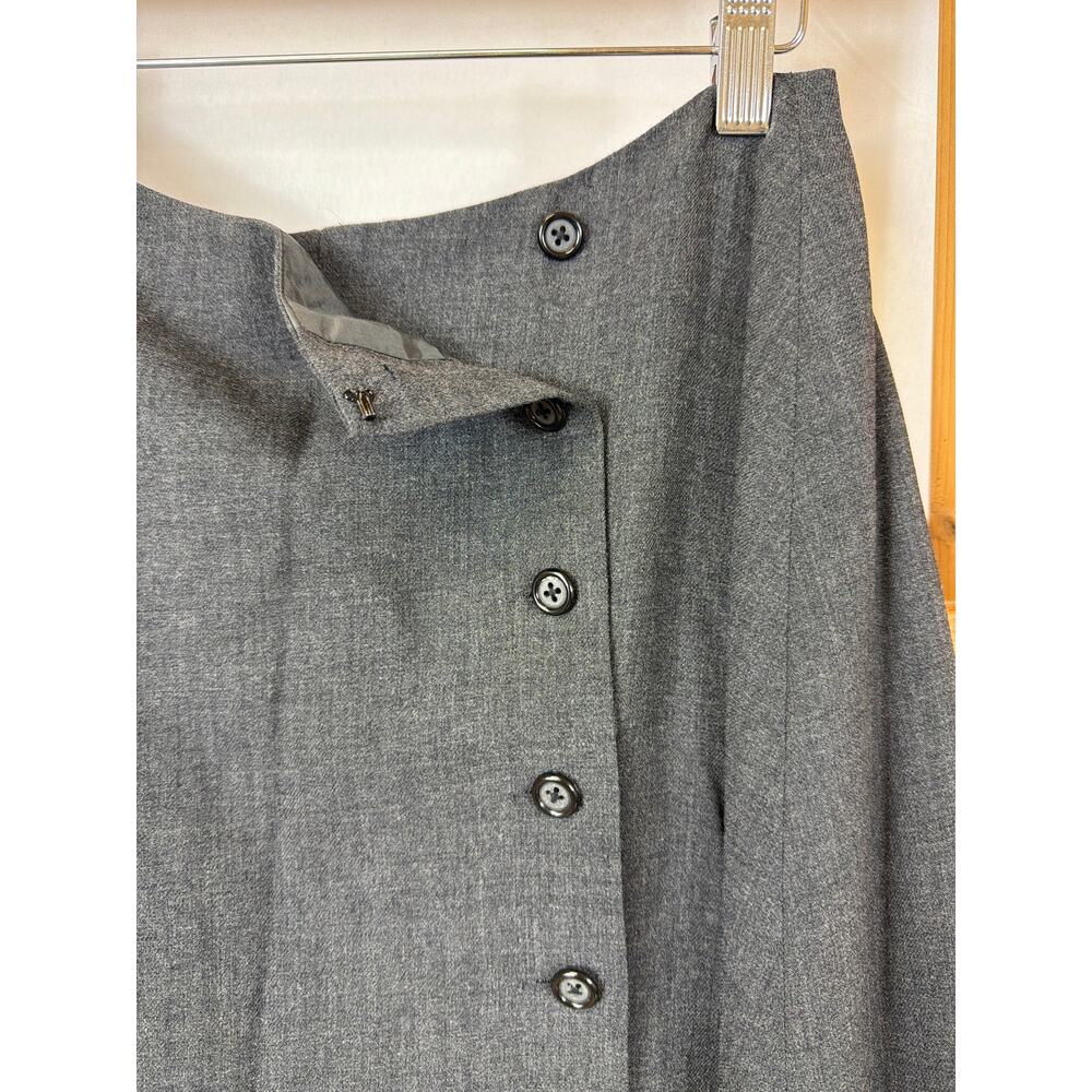Vintage 90's DKNY Gray Wool 5-Button Wrap Skirt Size 12 Made in Hong Kong - Picture 2 of 6